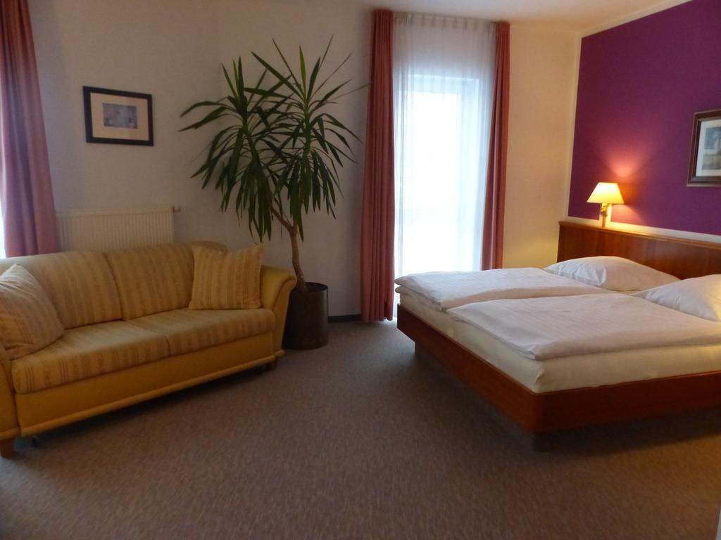 Hotel Dorotheenhof Котбус Экстерьер фото