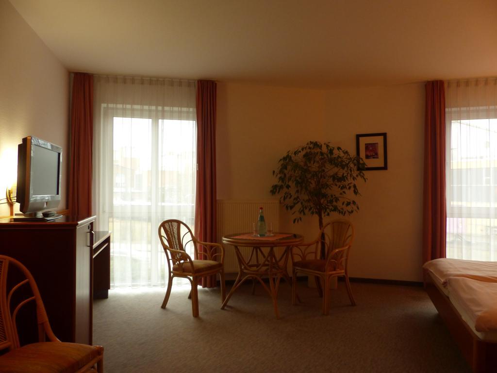 Hotel Dorotheenhof Котбус Экстерьер фото
