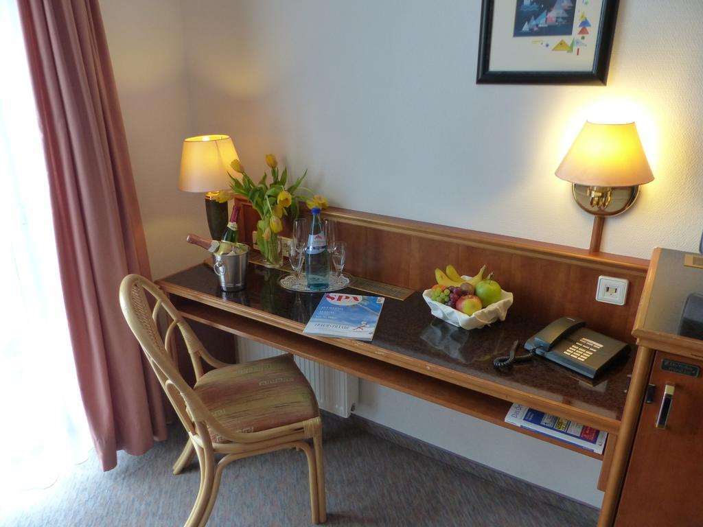 Hotel Dorotheenhof Котбус Экстерьер фото