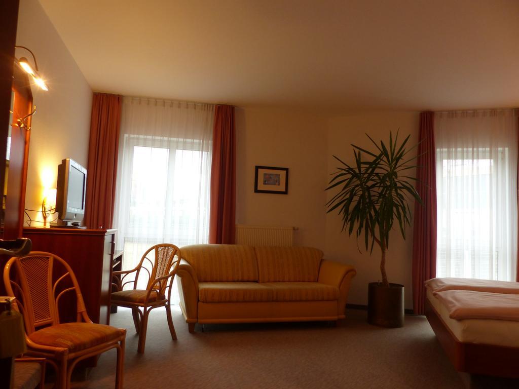 Hotel Dorotheenhof Котбус Экстерьер фото