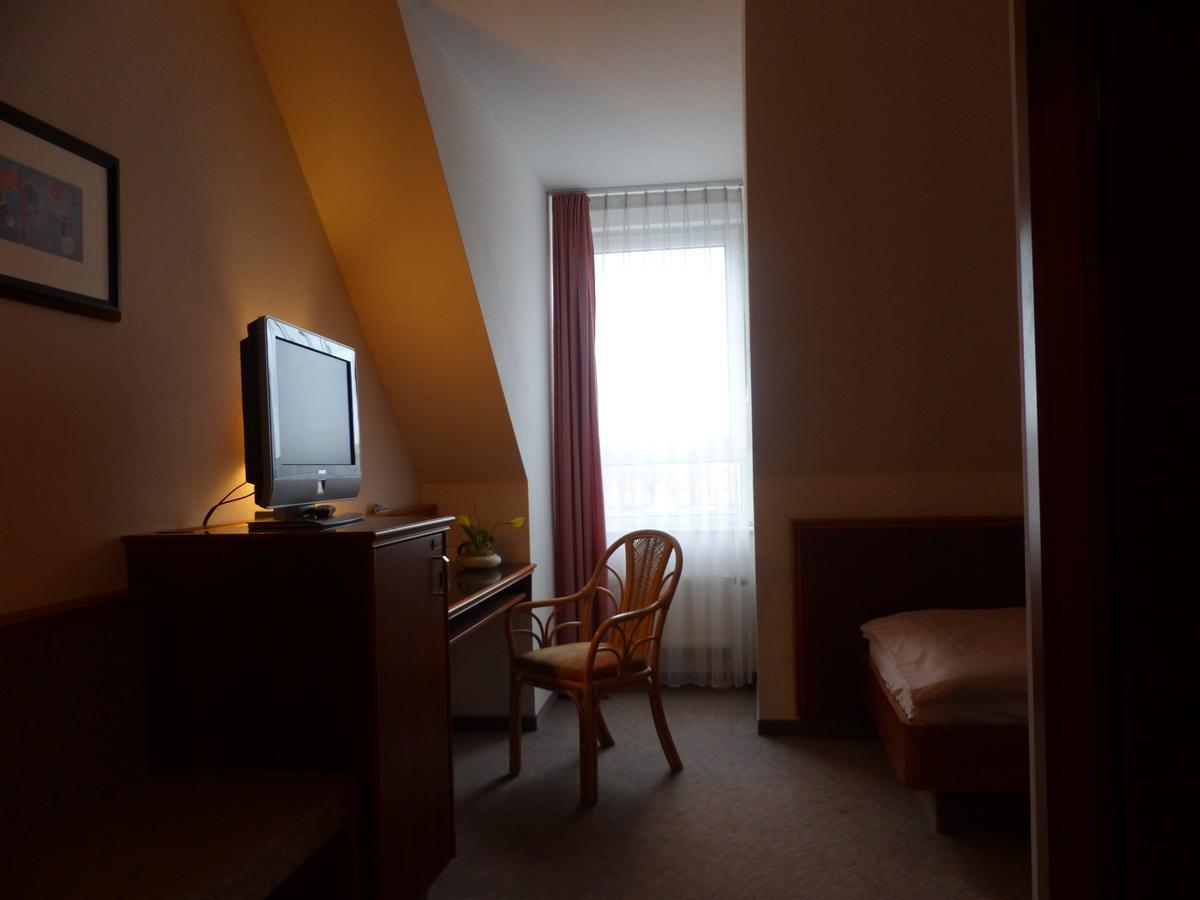 Hotel Dorotheenhof Котбус Экстерьер фото